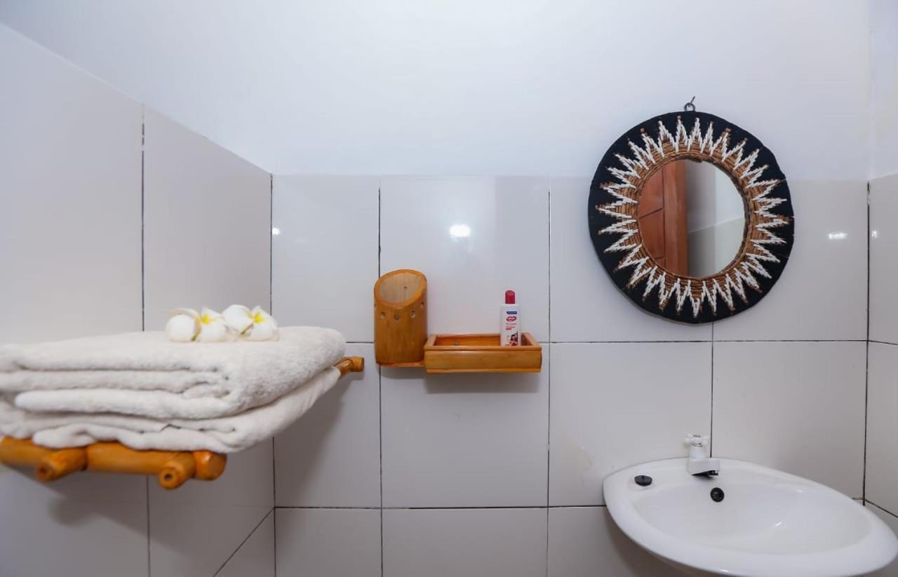Radika House Daire Gili Trawangan Dış mekan fotoğraf